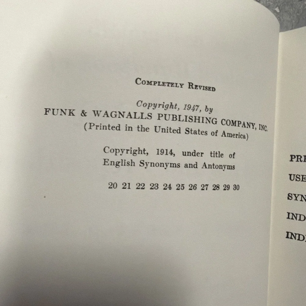 Funk & Wagnalls Standard Handbook of Synonyms, Antonyms & Prepositions 1947 HCDJ